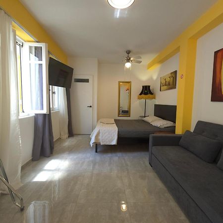 Great 35 Sq M Studio On 1St Floor In Bohemian Psyri In Athens' Historic Center-In Vivo Apartments 외부 사진