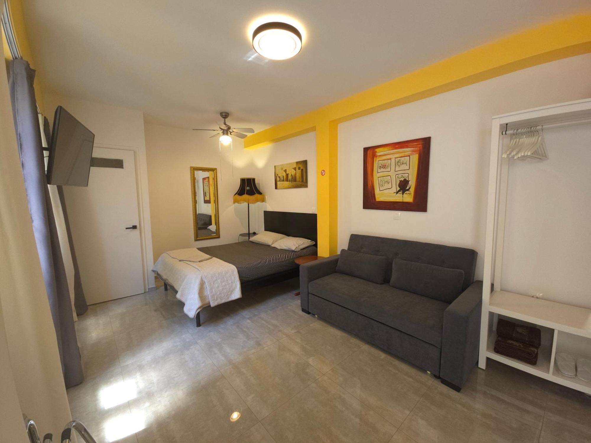 Great 35 Sq M Studio On 1St Floor In Bohemian Psyri In Athens' Historic Center-In Vivo Apartments 외부 사진